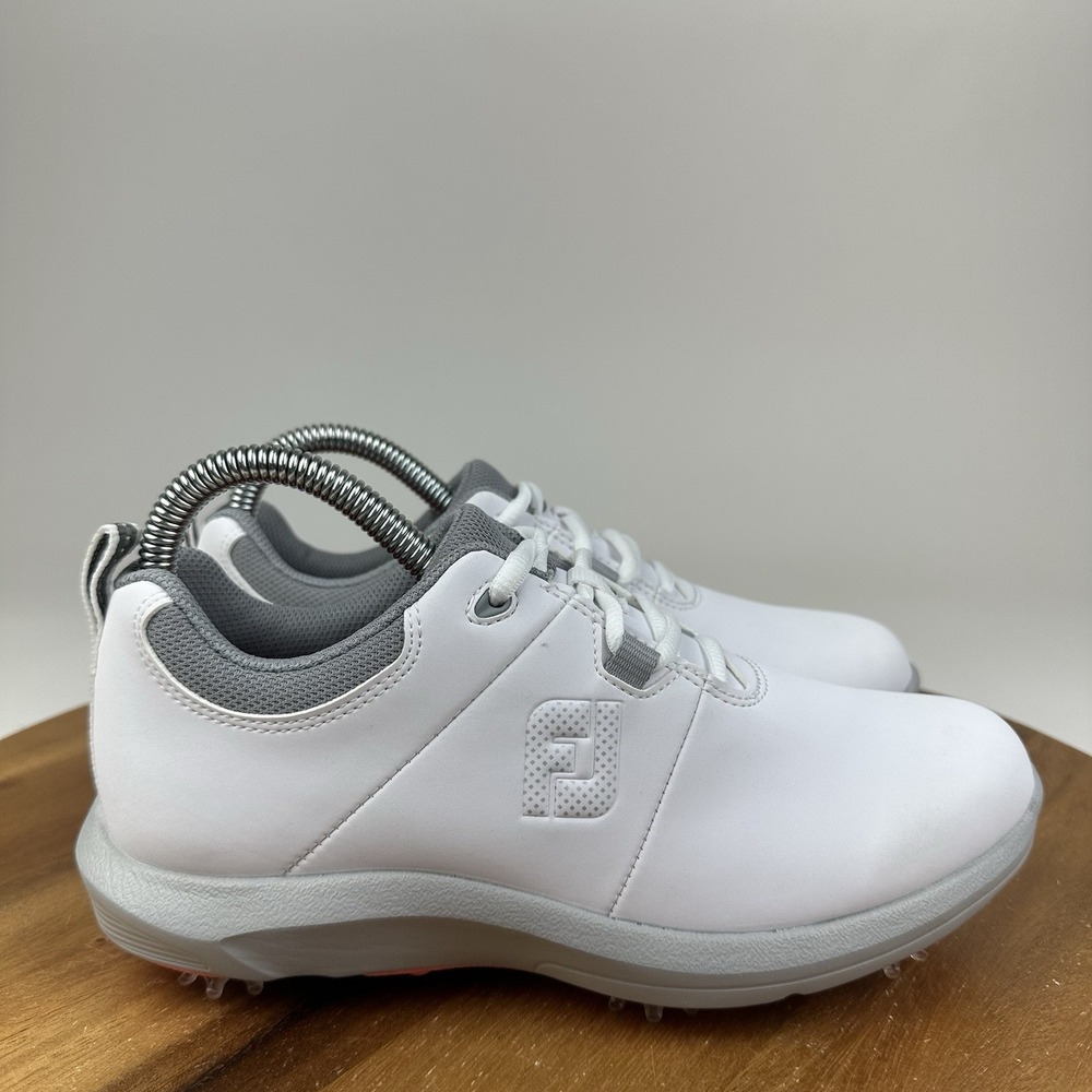 New NWOB FootJoy Fuel eComfort Golf Shoes Womens Size 6 M White Spiked Sneakers